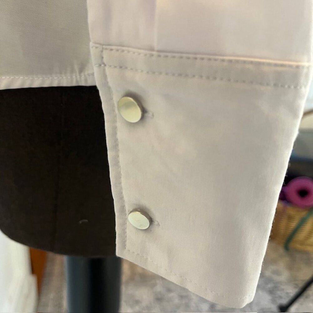 Indigo Rose Long Sleeve White Blouse, Size XL - Picture 6 of 7